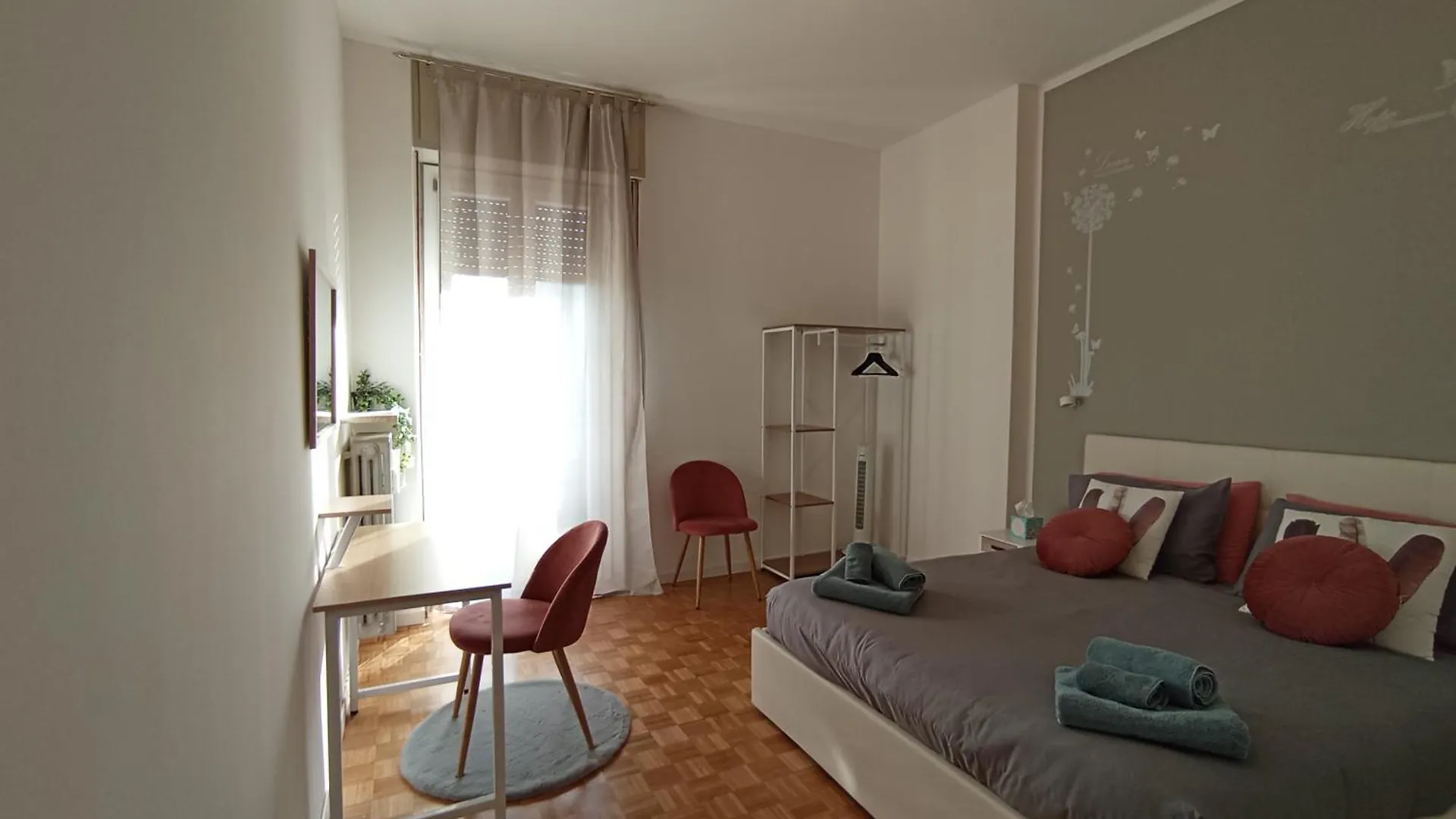Sweet Lina\'S Home location